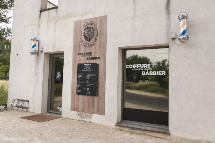 Salon de coiffure dédié aux hommes