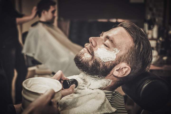 Confier votre barbe à un expert.